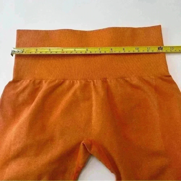 NVGTN Seamless Workout Gym Leggings Womens Medium Orange Athletic Yoga Running - Picture 8 of 11